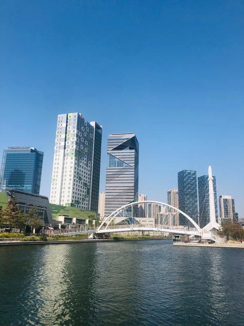 韩国首尔中央地方法院即将开庭审理尹案件，社会关注度持续攀升